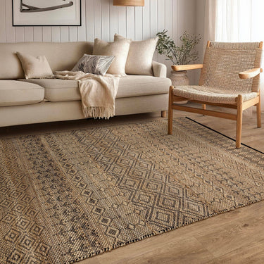 Asher Hand Woven Jute Cotton Tribal Pattern Natural Black Rug - Medium 120x170 cm (4'x5'6")
