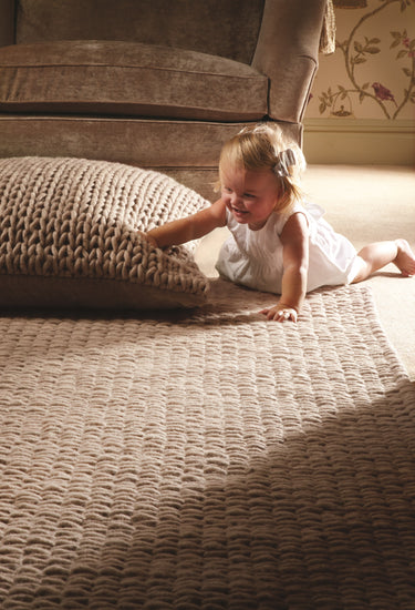 Fusion Luxury Soft Hand Woven Braided Wool Rug in Oyster - Medium 120x170 cm (4'x5'6")