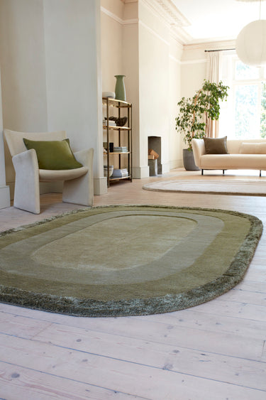 Asiatic London Halo Sage Oval Tufted Ombre Green Hand-Carved Wool Viscose Bordered Rug - Large 160x230 cm (5'3"x7'7")
