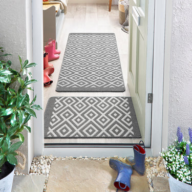 My Stain Resistant Cosy Silver Washable Non-Slip Polypropylene Geometric Doormat - Runner 67x200 cm (2'2"x6'7")