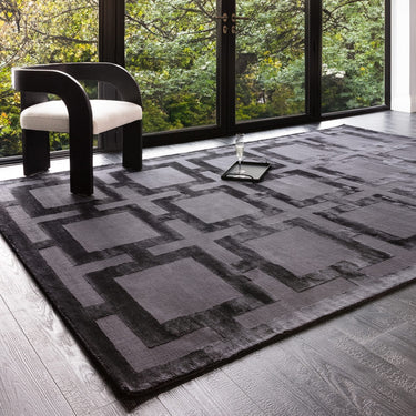 Eaton Rug Modern Geometric Hand Woven Silky Viscose Metallic Sheen Super Soft Black Rug - Medium 120x180 cm (4'x6')