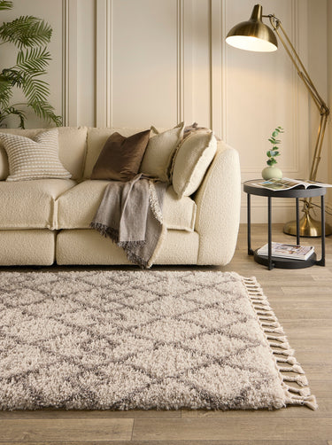 Casablanca Ivory/Light Brown Diamond Shaggy Tasseled Rug by Origins - Small 80x150 cm (2'6"x5')