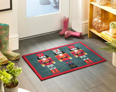 My Nylon Pattern Nutcracker Washable Non-Slip Traditional Bordered Doormat 50x75 cm