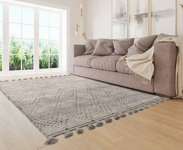 Nepal Grey Black Diamond Bohomian Berber Hand Woven Wool Fringed Rug - Medium 120x170 cm (4'x5'6")