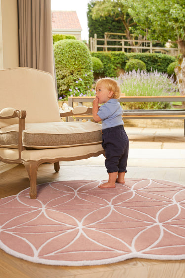 Origins Bloom Pure Tufted Blush Pink Handmade Wool Abstract Geometric Round Rug 160x160 cm