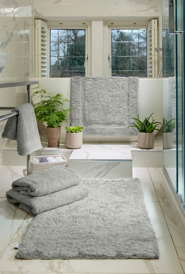 Hug Luxury Face Bath Grey Washable Cotton Plush Towel