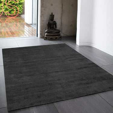 Reko Modern Contemporary Plain Hand Woven Viscose Silky Charcoal Grey Rug - Small 100x150 cm (3'4"x4'11")