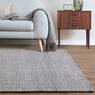 Ives Hand Woven Chenille Flatweave Natural Waves Heringbone Rug in Black White - Small 100x150 cm (3'4"x4'11")