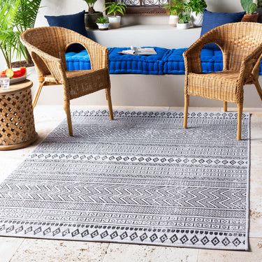 Eagean Tribal EAG2345 Design Black White Indoor Outdoor Washable Polypropylene Geometric Rug - Medium 130x180 cm (4'3"x5'11")