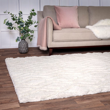 Asiatic London Harrison Off White Living Diamond Pattern Super Handmade Shaggy Geometric Rug - Medium 120x170 cm (4'x5'6")