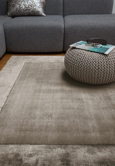 Ascot Modern Plain Hand Woven Wool Viscose Bordered Taupe Rug - Small 80x150 cm (2'6"x5')