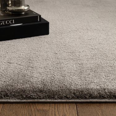 Asiatic London Como Ultra Soft Silky High Shine Velvety Charcoal Jute Shaggy Textured Rug