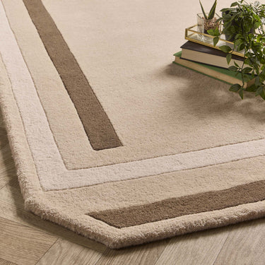 Origins Contour Hand-Carved Wool Gem Design Beige/Brown Rug