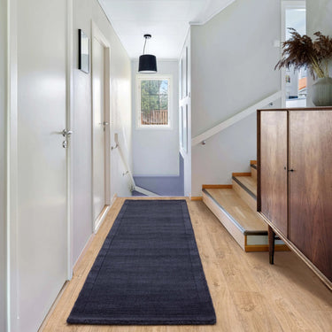 York 100% Wool Rug Hand Made Modern Plain Bordered Rug in Navy Blue