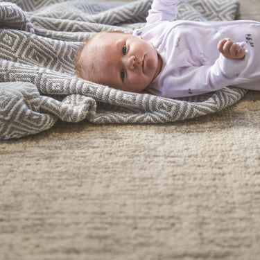 Origins Country Tweed Plain Distressed Wool Oyster Rug