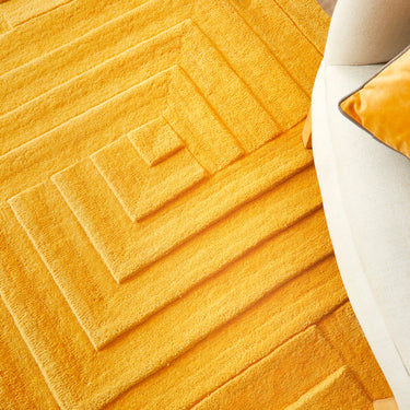 Origin Maze Rug Soft Wool High Quality Modern Linear Geometric Rug in Ochre Yellow