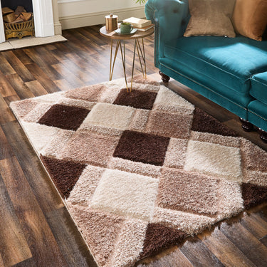 3D Geo Silky Diamond Beige Hand-Carved Shaggy Geometric Rug - X-Small 60x110 cm (2'x3'7")