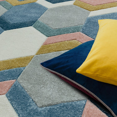 Sketch SK10 Hexagon Geometric Hand Carved Rug in Pastel Multicolours