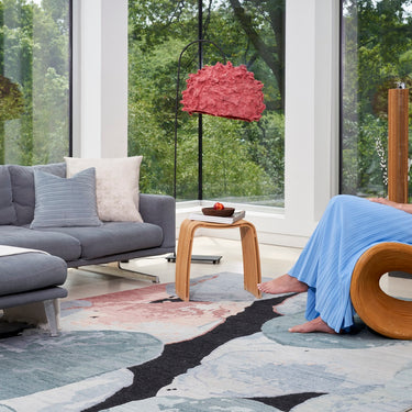 Silk Shadows Wool Hand Made Rug in Blush Pink by Nourison
