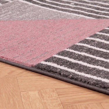 Modern Regency Spire Geometric Rug in Ochre 120x170 cm