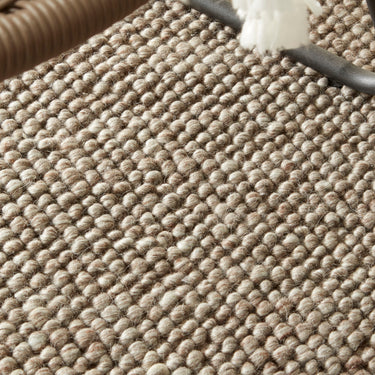 La Playa Hand Woven Pebble Wool Rug in Rustic Beige
