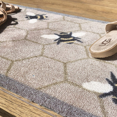 My Nylon Pattern Bee Washable Non-Slip Bordered Hallway Runner Rug