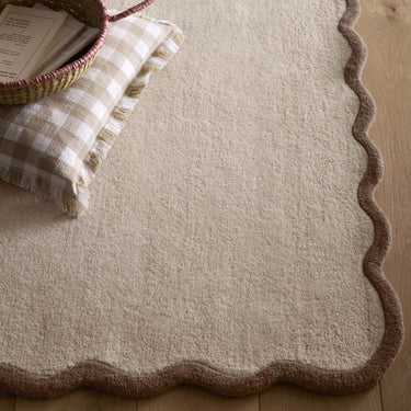 Origins Scalloped Border Elsie Tufted Natural Brown Wool Bordered Hallway Runner Rug