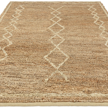 Souk Berber Natural Chunky Weaves Bordered Hand Woven Jute Rug in Beige Natural Blonde