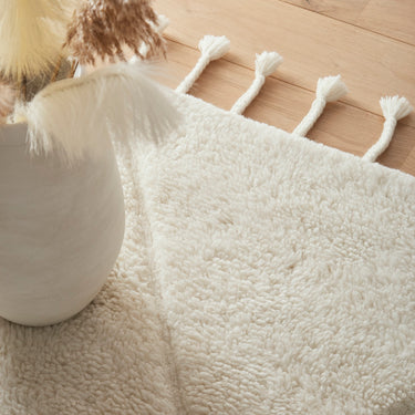 Origins Thick Pile Plush Diamond Pattern Fringed Ivory Hand-Carved Wool Berber Geometric Rug