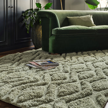 Asiatic London Harrison Sage Green Living Diamond Shaped Handmade Shaggy Geometric Rug 200x290 cm