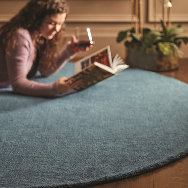 Origins Reef Modern Plain Quality Rug in Petrol Blue