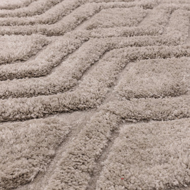 Asiatic London Harrison Greige Living Diamond Shaped Super Grey Handmade Shaggy Geometric Rug