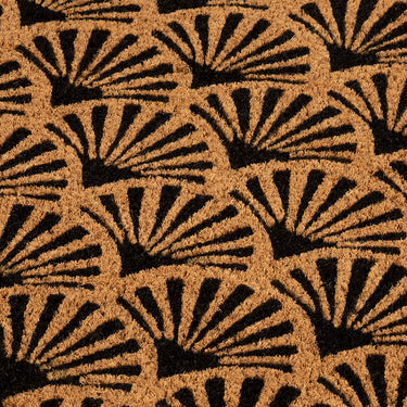 Printed Latex Backed Coir Black Scallop Doormat 45x75 cm