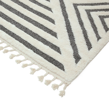Asiatic London Ariana AR06 Shard Boho Fringed Soft Scandi Cream Grey Polypropylene Shaggy Moroccan Textured Rug