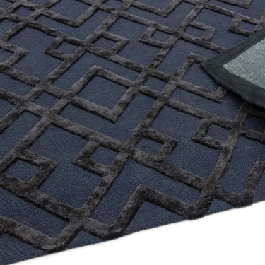 Dixon Viscose Wool Trellis Black Hand Woven Rug in Extra Large 200x290 cm (6'7"x9'6")