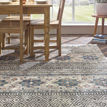 Origins Traditional Vintage Mandala Stripe Rug in Grey