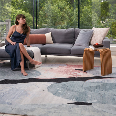 Silk Shadows Wool Hand Made Rug in Blush Pink by Nourison