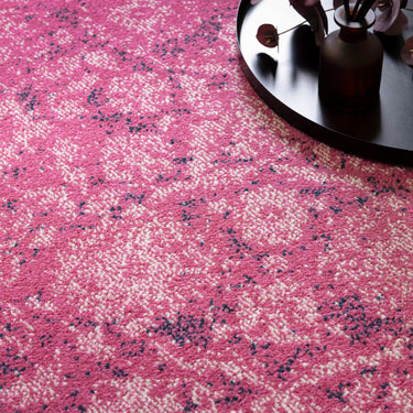Muse MU28 Heritage Pink Polypropylene Traditional Abstract Bordered Rug