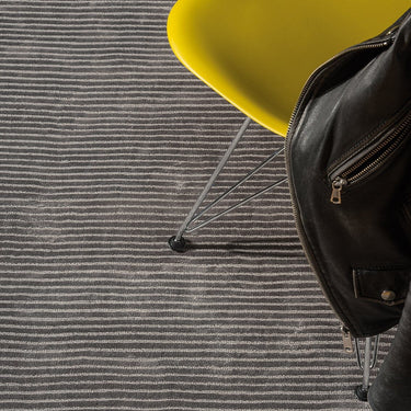Bellagio Modern Plain Loop Striped Shiny Viscose Hand Woven Zinc Grey Rug in Medium 120x180 cm (4'x6')
