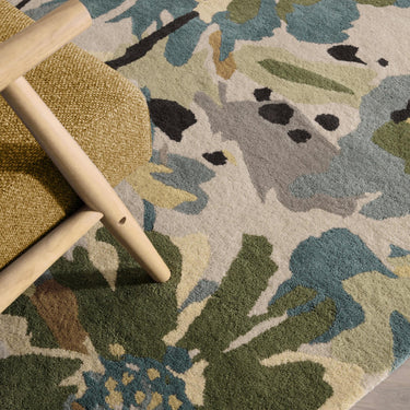 Reef Floral RF11 Hand Tufted Rug in Green Multi