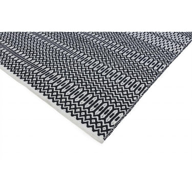 Halsey Hand Made Geometric Indoor Outdoor Rugs Hallway Runners in Various Colours