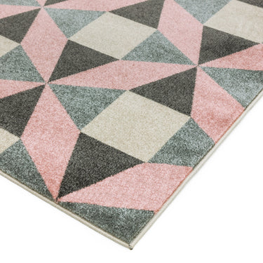 Colt Fan Geometric CL15 Rug in Pink Medium 120x170 cm