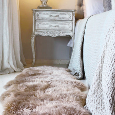 Origins Genuine Animal Fur Soft Mink Wool Sheepskin Shaggy Textured Rug - Double 70x175 cm (2'3"x5'8")