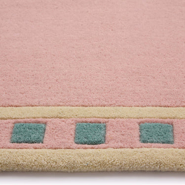 Borderline Hand-Carved Wool Rug with Scalloped Border & Geometric Trim Pink Rug