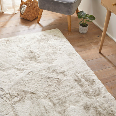 Heavenly Super Deep Pile HEA101 Dove Cream Wool Shaggy Textured Rug