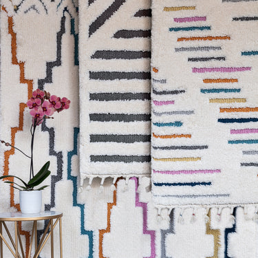 Asiatic London Ariana AR02 Dotty Boho Harmony Soft Scandi Multicolour Polypropylene Shaggy Moroccan Textured Rug