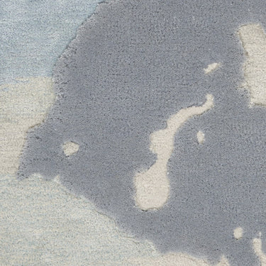 Prismatic PRS19 Hand-Tufted New Zealand Wool and Silk Abstract Seafoam Silver Rug