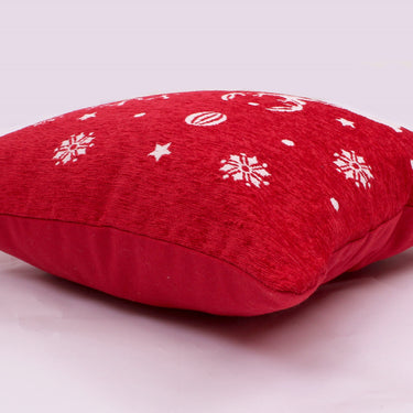 Christmas Snowy Reindeer Scene Red Washable Cotton Soft Cushion 45x45 cm