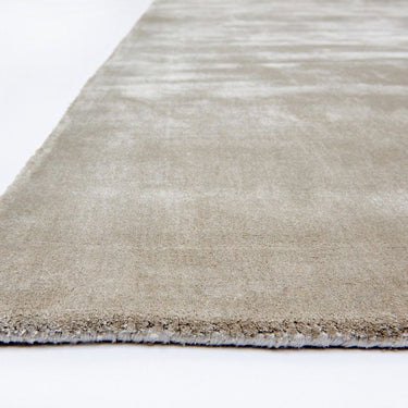 Katherine Carnaby Chrome Hand Made Rug Modern Plain Viscose Silky Shiny Luxurious Pearl Cream Rug