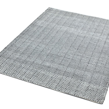 Ives Hand Woven Chenille Flatweave Natural Waves Heringbone Rug in Black White
